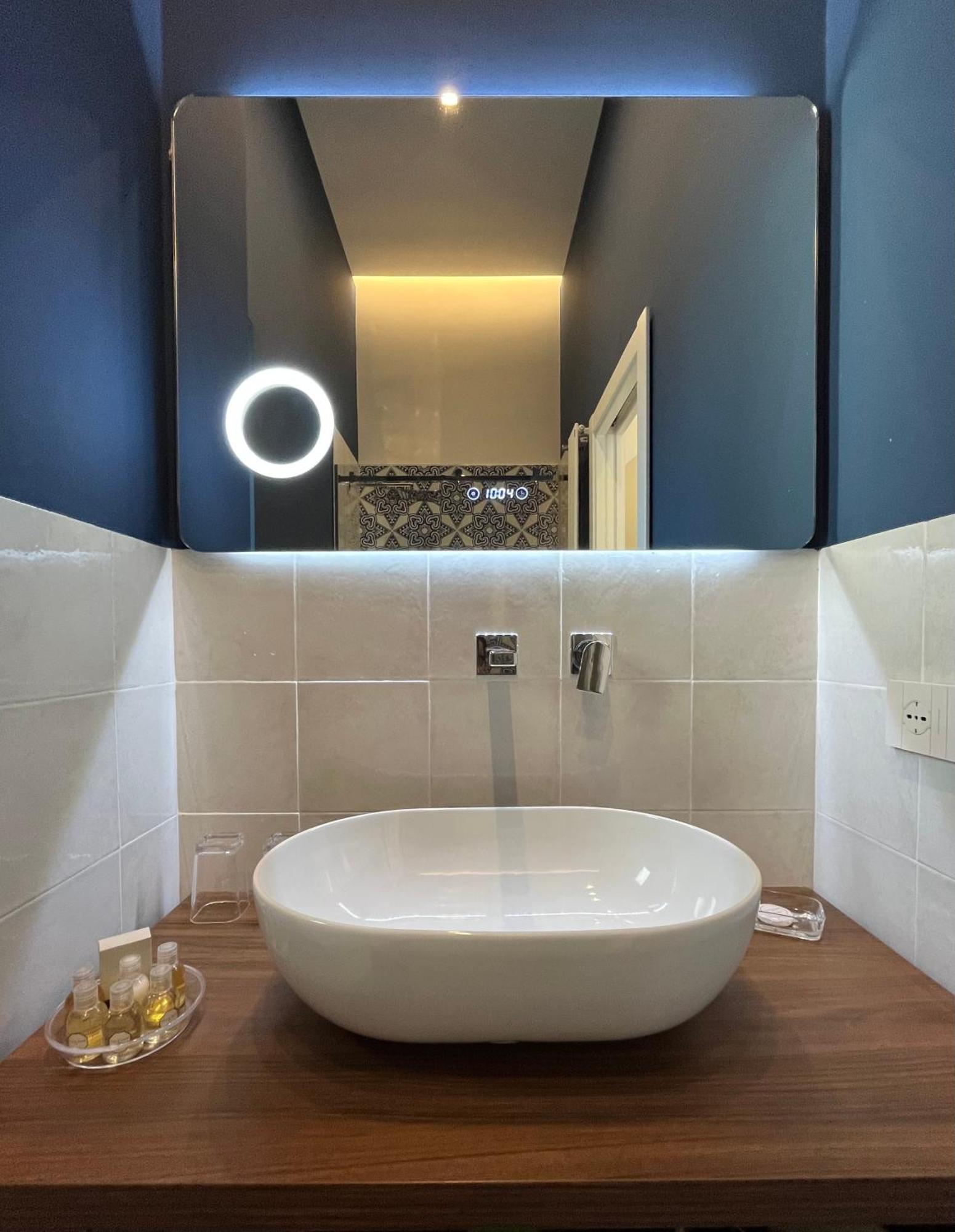 Gramsci 16 Otel Napoli Dış mekan fotoğraf